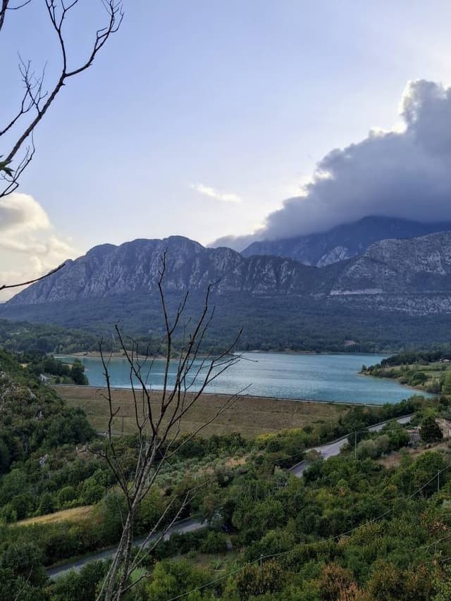 Photo 3 by Joanne H. about hiring a Fiat 500X in Naples (18.09.24)