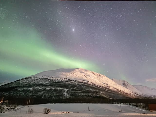 Photo 4 by Antony Raymond H. about hiring a Toyota Yaris Cross at Tromso Airport (17/03/26)