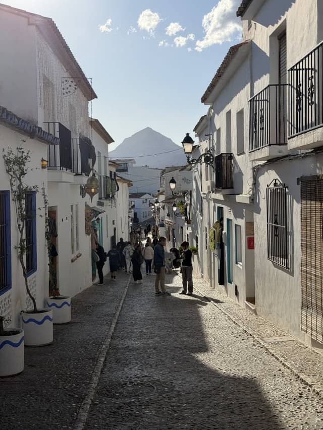 Photo 4 by Chirag S. (4/3/26)