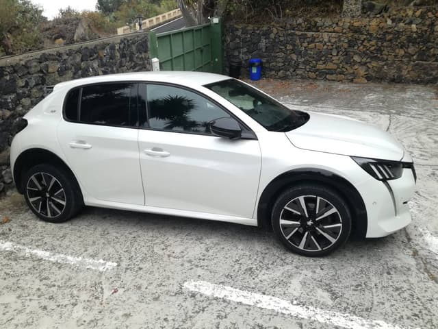 Foto di Stefano R. sul noleggio di una Nissan Micra all’aeroporto di Tenerife Sud (15/07/24)