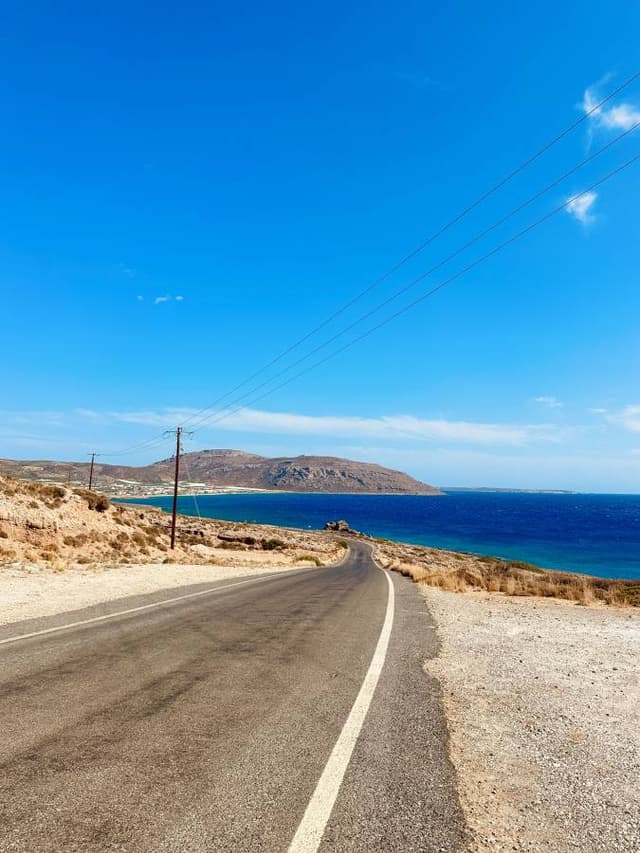 Photo 1 by Marcin M. about renting a Renault Clio in Heraklion (9/11/24)