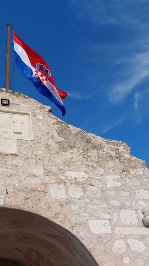 Foto 3 van Michael S. over het huren van een Peugeot 3008 op Zadar luchthaven (23-10-22)