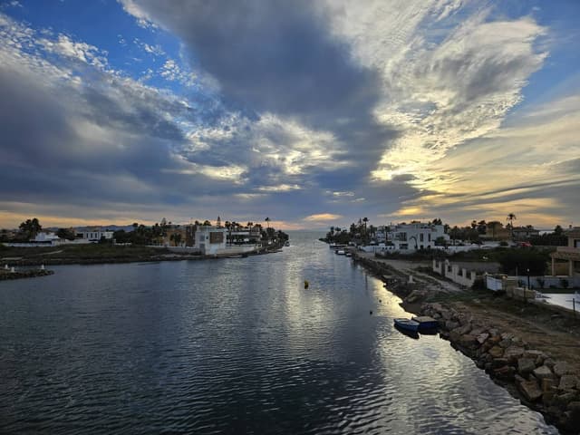 Photo 7 by Anatolijs A. about renting a Nissan Qashqai in Valencia (11/20/23)