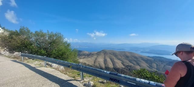 Photo 6 by Kieran W. about hiring a Peugeot 108 at Corfu Airport (29.09.24)