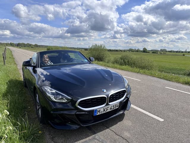 Photo 1 by Guido V. about renting a BMW Z4 Roadster in Frankfurt (5/4/24)