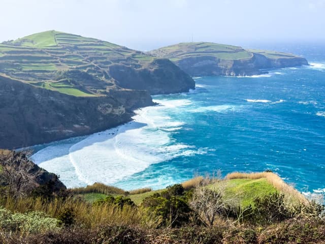 Photo 4 by Krzysztof P. about renting a Seat Arona in Ponta Delgada (3/22/25)