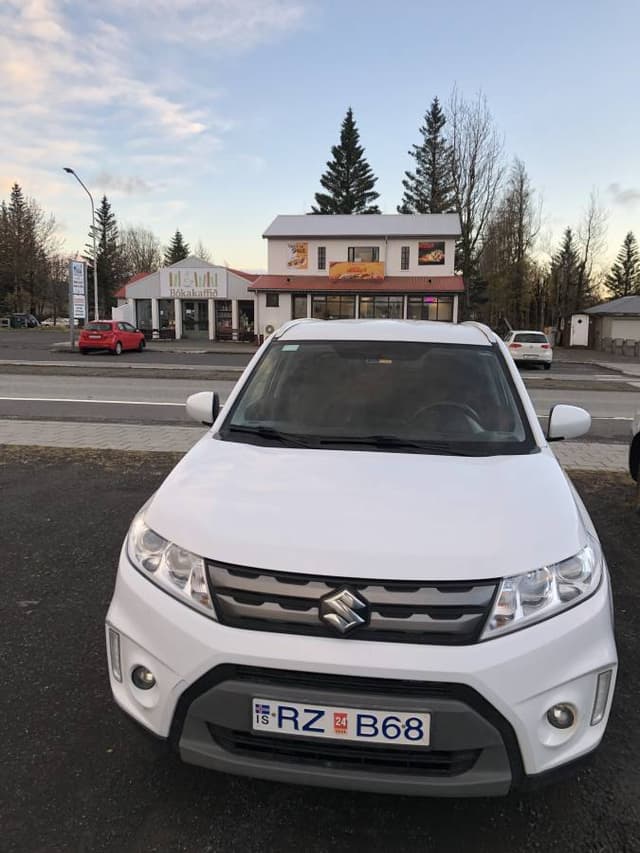 Foto de Isidro L. sobre el alquiler de un Suzuki Jimny en Keflavik (13/10/22)