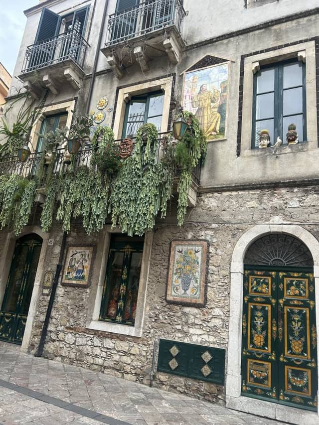 Foto 4 de SYLVIA LILIAN F. (21/11/25)