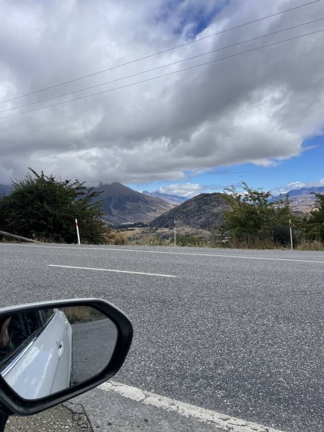 Photo 5 by Evert H. about renting a Toyota Camry at Christchurch Airport (4/9/25)