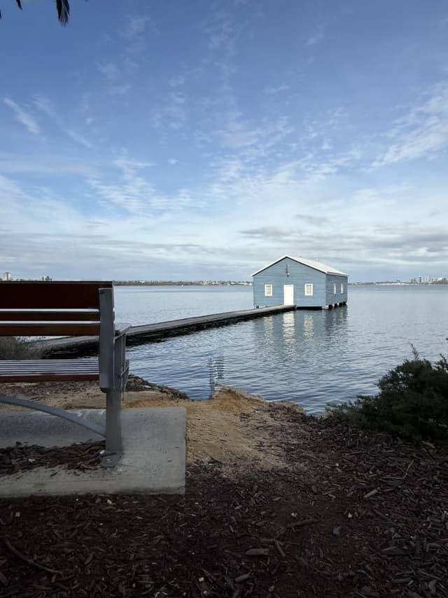 Photo 5 by Mohammad Ridzwan M. about renting a Hyundai Staria in Perth (6/15/25)