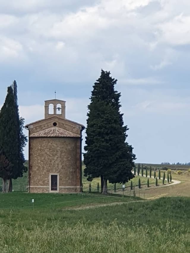 Photo 4 by Perugina Mary P. about renting a Toyota Aygo X at Pisa Airport (6/17/23)
