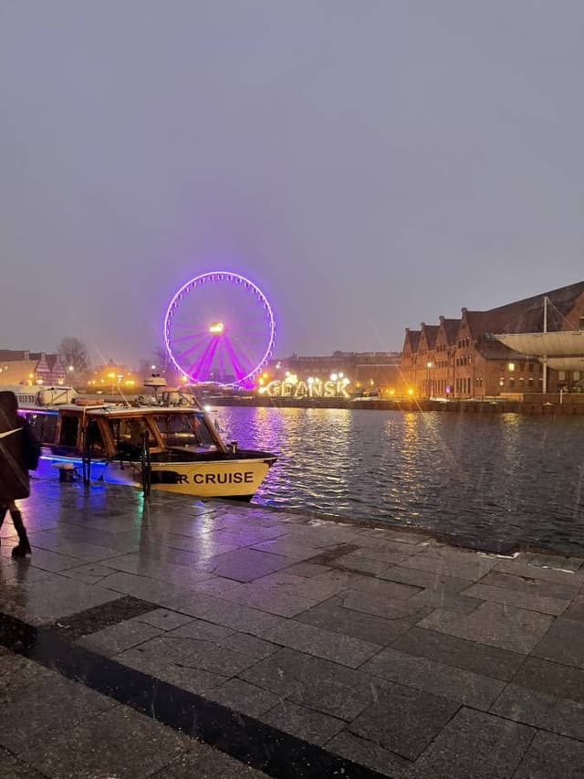 Photo by Oleksiy O. (1/4/25)