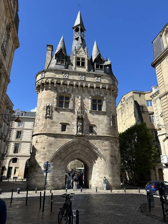 Photo 3 by Dharmasankara C. about renting a Peugeot 5008 in France (4/27/25)