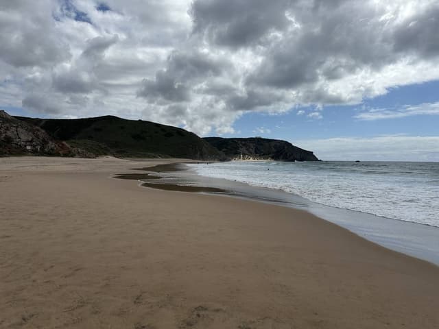Photo 3 by Emery S. about renting a Citroën C3 in Portugal (5/6/25)