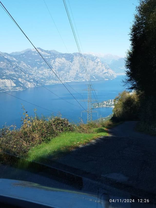 Photo 2 by Alexander A. about renting a Citroen C3 in Bologna (11/7/24)