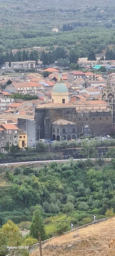 Photo 4 by Jino M. about hiring a Peugeot 208 in Catania (21/09/26)