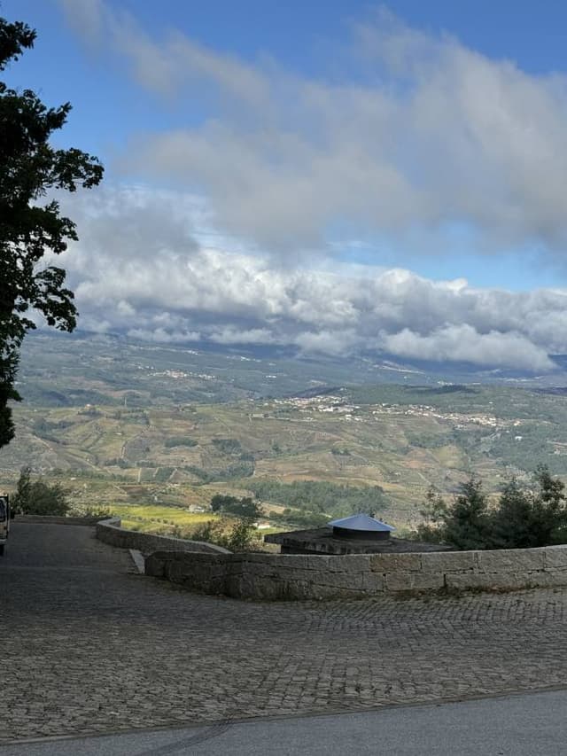 Foto 5 de THIAGO V. sobre o aluguer de um Peugeot 308 STW em Portugal (09/10/24)