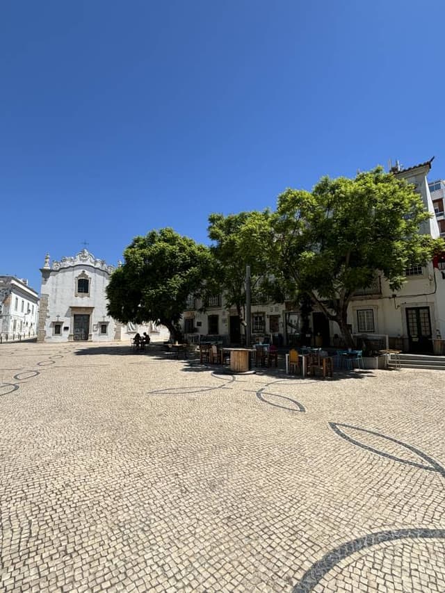 Photo 2 by Klemen K. about renting a Fiat 500 in Faro (8/29/24)