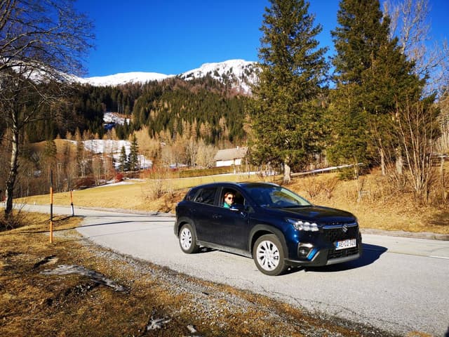 Фото 2 от Olegs A. об аренде Suzuki S-Cross в аэропорту Вены (30.01.24)