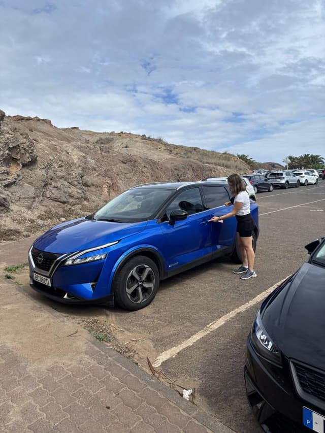 Photo 1 by Vilem M. about hiring a Mercedes Benz A Class in Portugal (17/10/25)