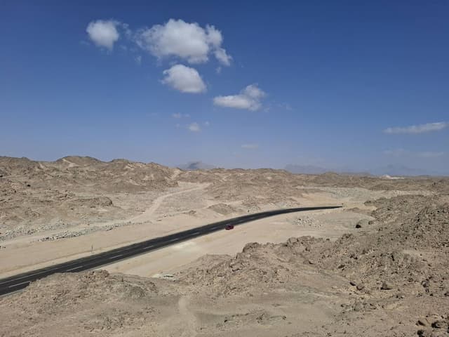 Photo 1 by Jacob S. about renting a Nissan Sentra in Hurghada, Red Sea (3/10/25)