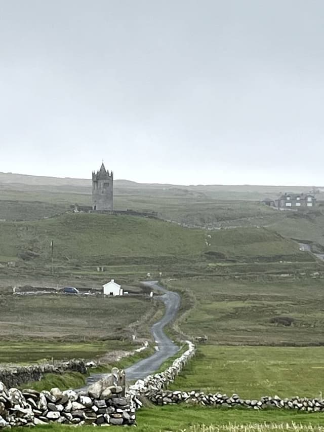 Photo by Scott W. about renting a Volkswagen Golf in Ireland (5/2/24)