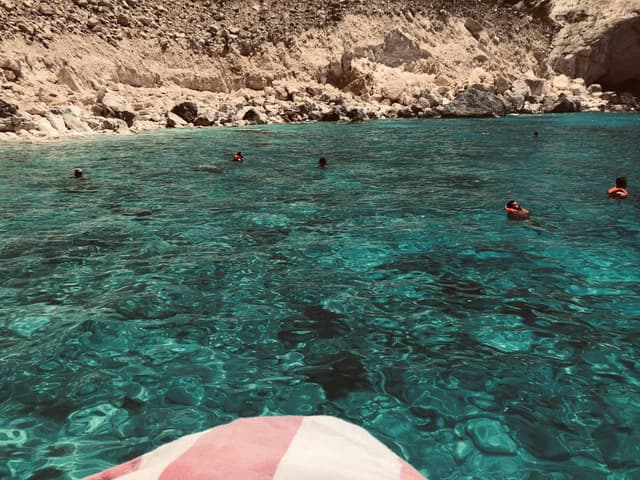 Foto 2 di Andreas M. sul noleggio di una Renault Twingo a Zante (24/06/24)