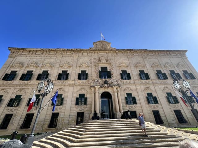Photo 4 by Romana F. about renting a Peugeot 108 Cabrio in Malta (10/20/23)