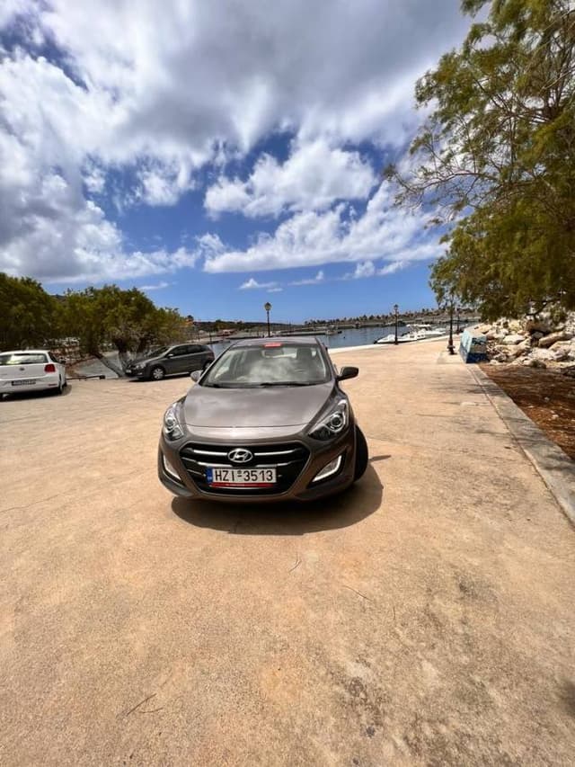 Foto 3 van Mirjama Wafa Z. over het huren van een Volkswagen Polo op Kreta (25-6-23)