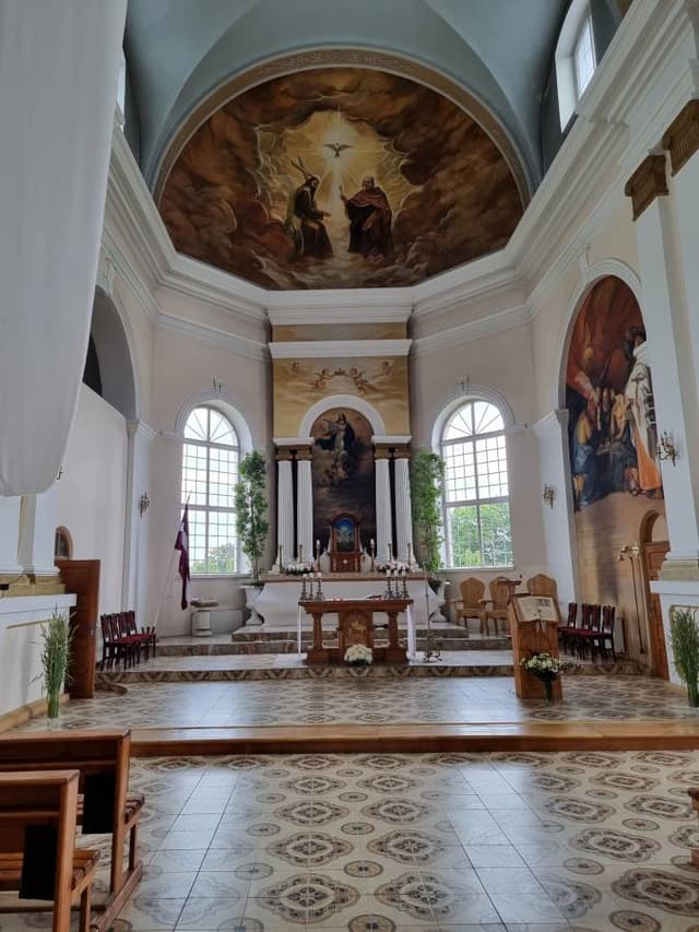 Photo 5 by Arturs S. about renting a Volkswagen Golf in Latvia (6/9/24)