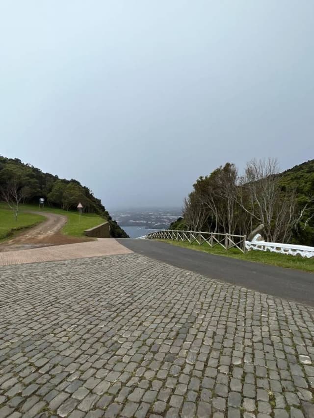 Foto 3 de Vladimir S. sobre o aluguer de um Seat Ibiza em Praia da Vitória (05/04/23)