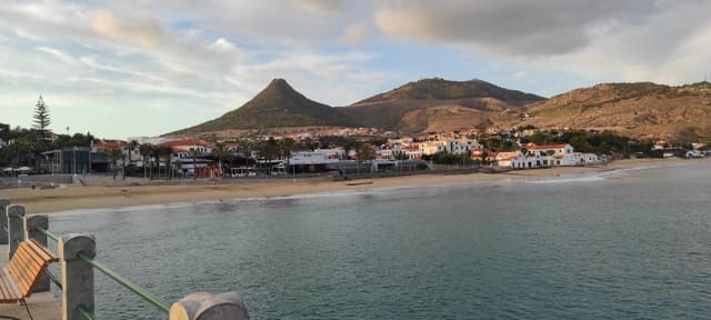 Foto de Raul T. sobre o aluguer de um Peugeot 208 no aeroporto de Porto Santo Madeira (29/06/22)