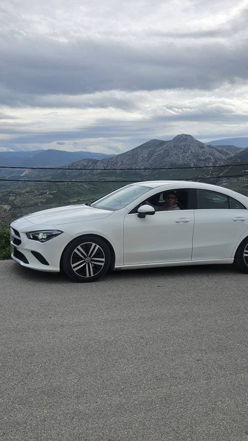 Photo by Yaron E. about hiring a Volkswagen Golf in Athens (11/01/26)