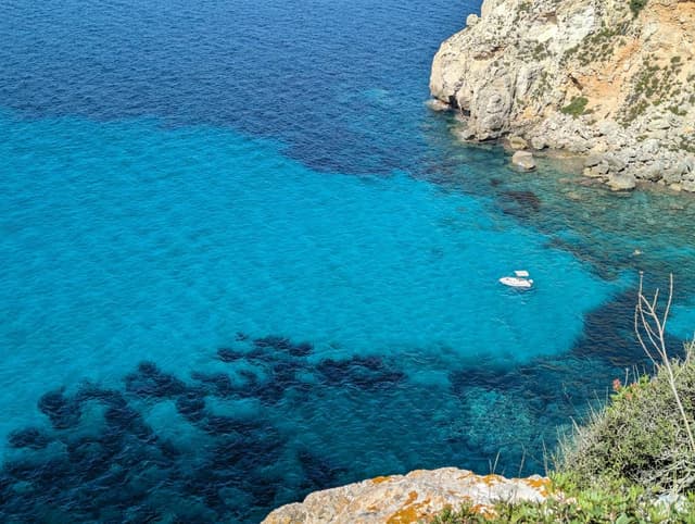 Photo by David L. about hiring a Audi A3 Cabrio in Menorca (30.08.23)