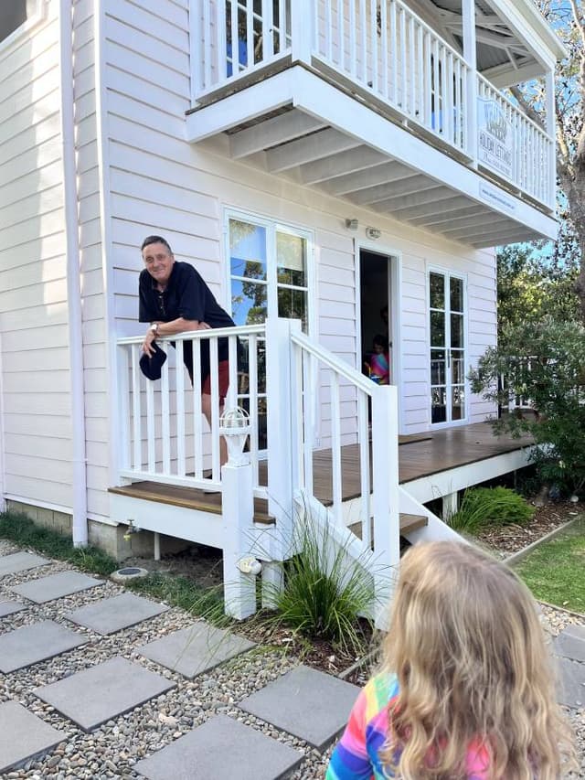 Photo 2 by PAULINE C. (12/31/23)