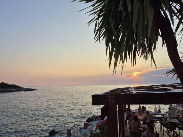 Photo 7 by Helle Boisen A. about renting a Toyota Yaris in Tivat (7/22/24)