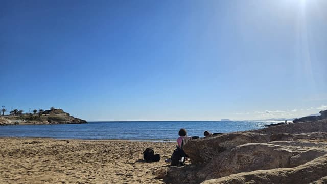 Photo 1 by Enrique C. (4/5/26)