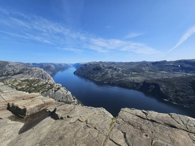 Photo by Piotr K. about renting a Toyota Corolla in Stavanger (8/18/24)