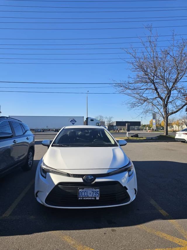 Photo by Vighneshkumar S. about renting a Toyota Corolla in Mississauga (Downtown) (11/9/24)