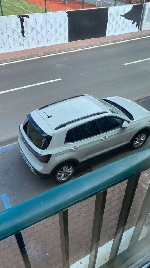 Photo 1 par Dominique R. sur la location d'un Peugeot 308 à l’aéroport de Funchal - Madère (04/11/24)