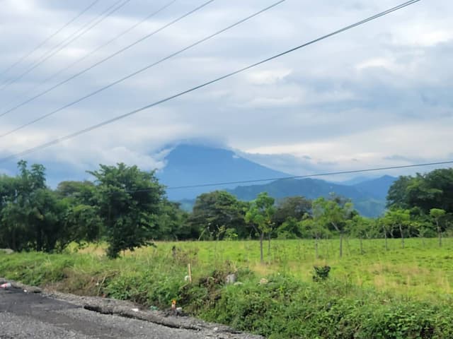 Photo 4 by Monica M. about renting a Kia Forte at El Salvador Airport (8/8/23)