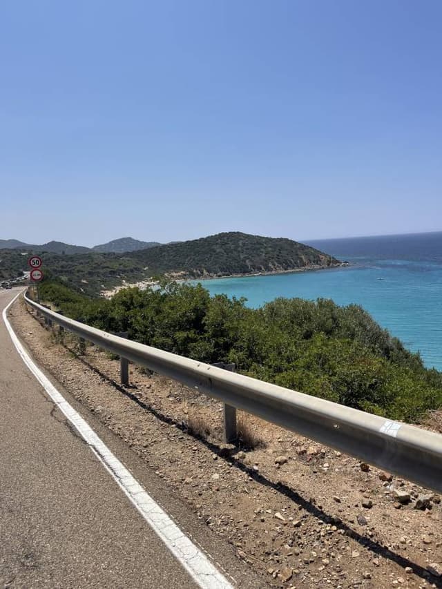 Foto 4 de MARCIO P. sobre o aluguer de um Opel Mokka em Ólbia (15/06/25)