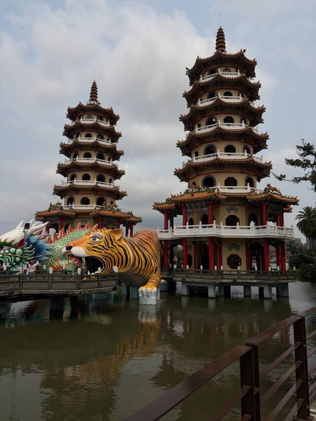 Photo 2 by Cornelis Johannes D. (4/21/26)