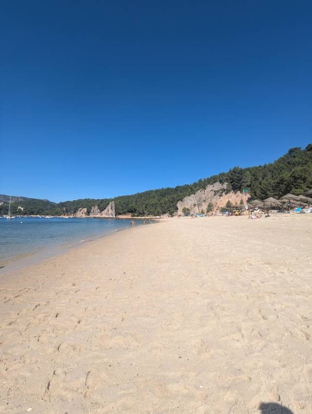 Photo 4 by Joaquim Pedro S. about renting a Volkswagen T-Cross in Portugal (8/16/25)