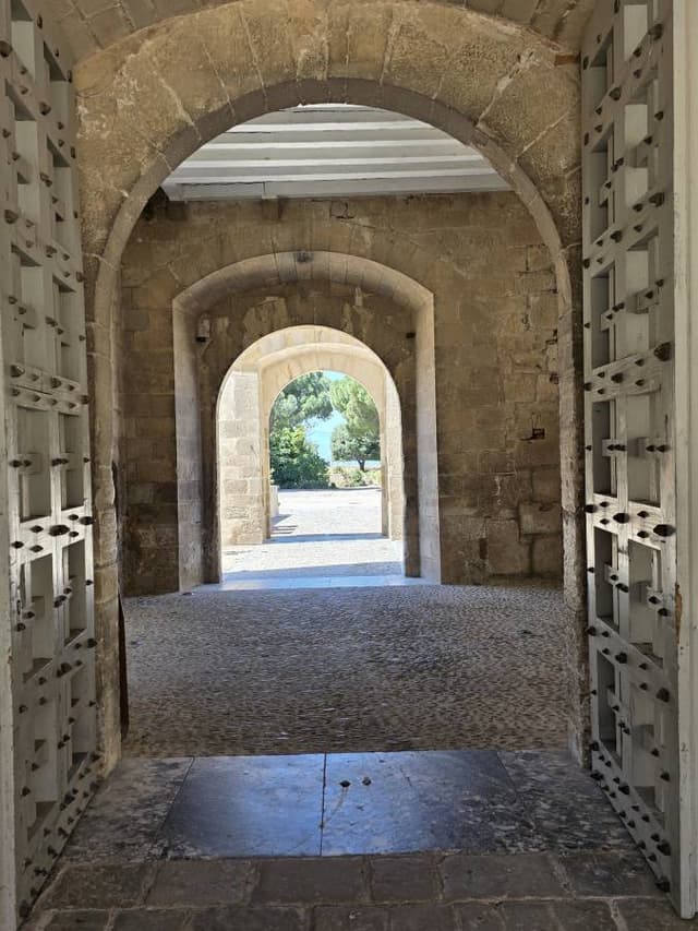 Photo 4 by Kudzai M. about hiring a Opel Corsa at Castres-Mazamet Airport (05.06.25)