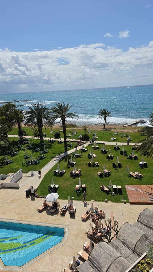 Photo 4 by Martin R. (3/28/26)