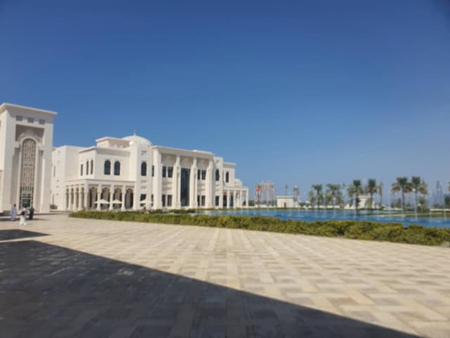 SEUNGMOON H.의 사진 4 (24. 9. 22.)