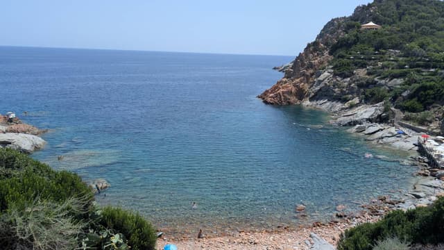 Photo 3 by Tiberiu-Adrian H. (8/7/26)