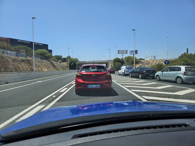 Zdjęcie 3 wykonane przez PAWEL Z. dotyczące wynajmu Renault Clio w na Lotnisku Alicante dnia (8.08.24)