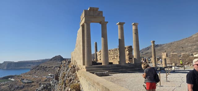 Photo 6 by Olav H. (10/21/25)